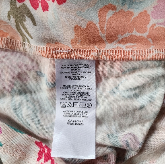 LOFT floral tank top, medium - Picture 5 of 5